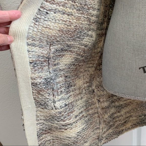 SOLITAIRE long sleeveless cardigan S in beautiful neutrals top hook closure - Picture 8 of 14